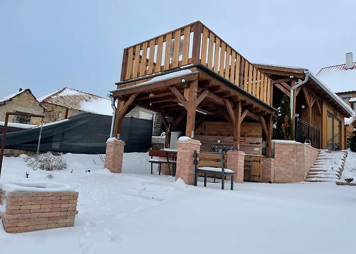 Oeskarszt Apartmán *