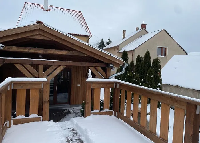 Oeskarszt Apartmán *