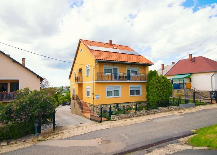 דירה Oeskarszt Urkut