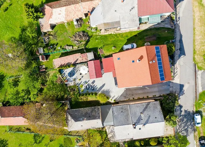 Oeskarszt דירה Urkut